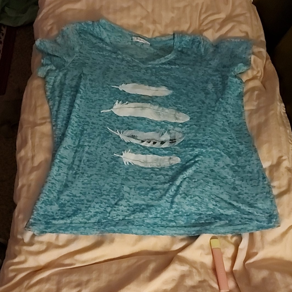 T shirt